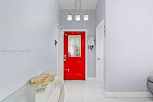 8210 SW 3 Ct, North Lauderdale, FL 33068 - Photo 6