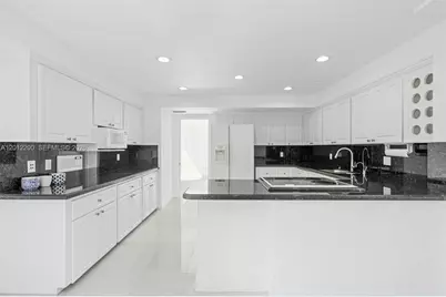 6795 Brookline Dr #6795, Miami, FL 33015 - Photo 20