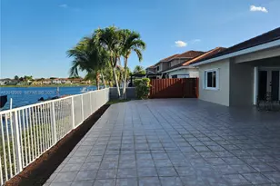 13941 SW 136th Pl, Miami, FL 33186 - Photo 4