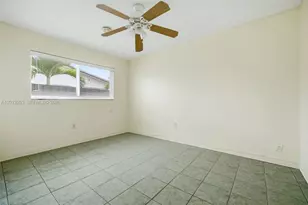 920 NW 92nd Ave, Pembroke Pines, FL 33024 - Photo 14