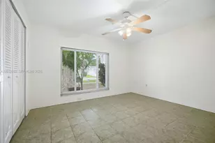 920 NW 92nd Ave, Pembroke Pines, FL 33024 - Photo 12