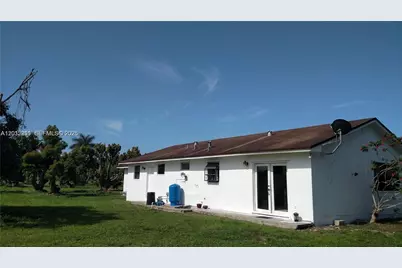 19600 SW 256th St #A, Homestead, FL 33031 - Photo 4