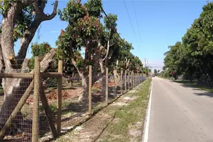 19600 SW 256th St, Homestead, FL 33031 - Photo 2