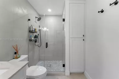 9250 SW 44th St, Miami, FL 33165 - Photo 22