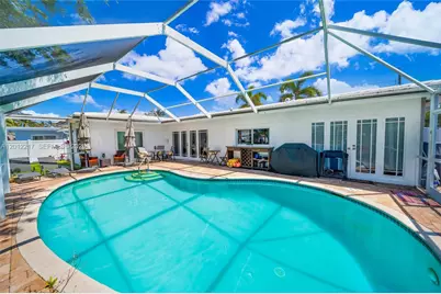 31 SE 12th St, Pompano Beach, FL 33060 - Photo 8