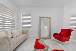 361 SW 167th Ave, Pembroke Pines, FL 33027 - Photo 14