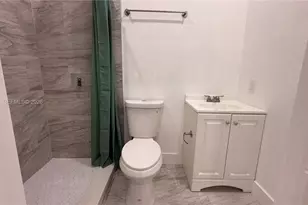 17614 SW 134th Pl, Miami, FL 33177 - Photo 2
