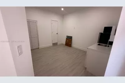 17614 SW 134th Pl #B, Miami, FL 33177 - Photo 4