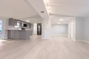 21610 NW 7th Ct, Pembroke Pines, FL 33029 - Photo 24
