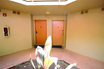 10241 NW 9th St Cir #112-5, Miami, FL 33172 - Photo 6