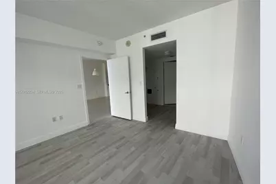 1750 N Bayshore Dr #3403, Miami, FL 33132 - Photo 14