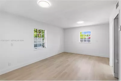 [Address not provided], Hialeah, FL 33013 - Photo 38