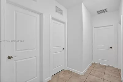 2371 SE 1st Ct, Homestead, FL 33033 - Photo 32