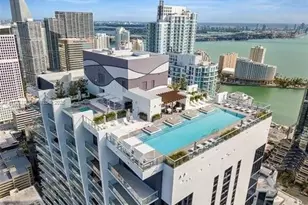 1010 Brickell Ave, Miami, FL 33131 - Photo 8