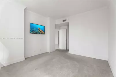 888 Brickell Key Dr #1702, Miami, FL 33131 - Photo 10