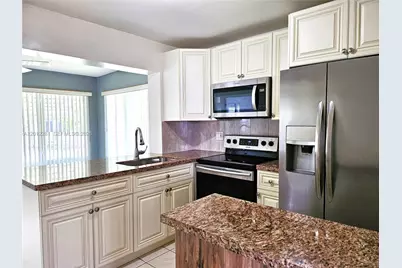 1040 NW 73rd Ter, Margate, FL 33063 - Photo 12