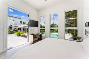 8763 SW 61st Pl, Pinecrest, FL 33156 - Photo 16