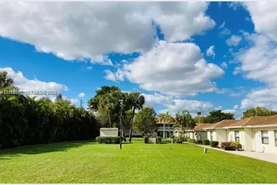 5080 Sanctuary Way #A, West Palm Beach, FL 33417 - Photo 2