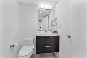 90 Edgewater, Coral Gables, FL 33133 - Photo 8