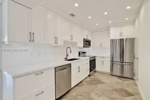90 Edgewater, Coral Gables, FL 33133 - Photo 2