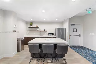 90 Edgewater, Coral Gables, FL 33133 - Photo 14