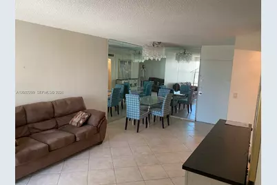 17570 Atlantic Blvd #502, Sunny Isles Beach, FL 33160 - Photo 4
