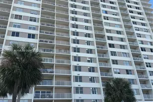 300 Bayview Dr, Sunny Isles Beach, FL 33160 - Photo 22