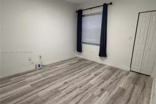 721 NW 170th Terrace, Pembroke Pines, FL 33028 - Photo 14