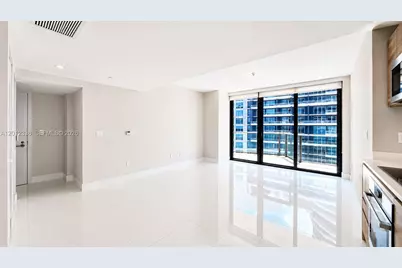 1300 S Miami Ave #4507, Miami, FL 33130 - Photo 6