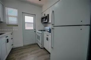 719 83rd St, Miami Beach, FL 33141 - Photo 6