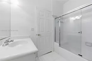 3160 Paddock Rd, Weston, FL 33331 - Photo 24
