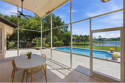 3160 Paddock Rd, Weston, FL 33331 - Photo 26