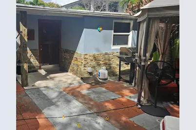2231 NW 4th Ter, Miami, FL 33125 - Photo 12