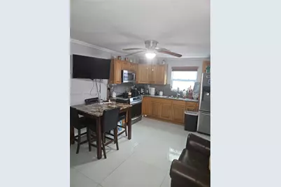 2231 NW 4th Ter, Miami, FL 33125 - Photo 14