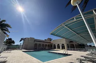 1045 NW 126th Pl, Miami, FL 33182 - Photo 16