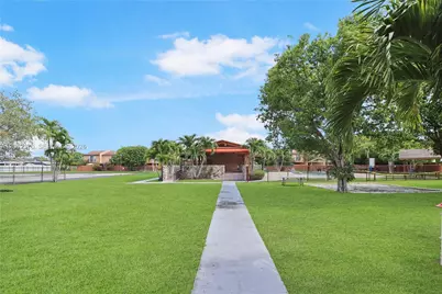 3859 SW 99th Ave #8, Miami, FL 33165 - Photo 26