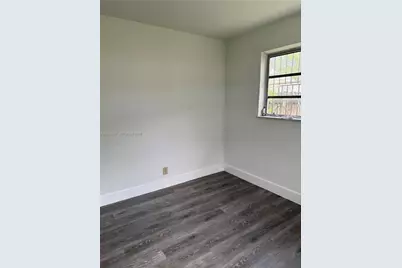 2620 SW 53rd Ave, West Park, FL 33023 - Photo 4