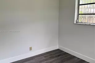 2620 SW 53rd Ave, West Park, FL 33023 - Photo 4
