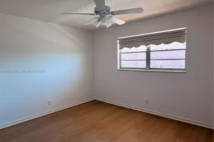 218 NE 12th Ave, Hallandale Beach, FL 33009 - Photo 6