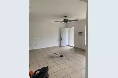 1070 NW 147th St, Miami, FL 33168 - Photo 4