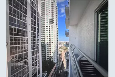 133 NE 2nd Ave #2003, Miami, FL 33132 - Photo 10