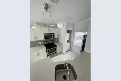 9999 Summerbreeze Dr #212, Sunrise, FL 33322 - Photo 6