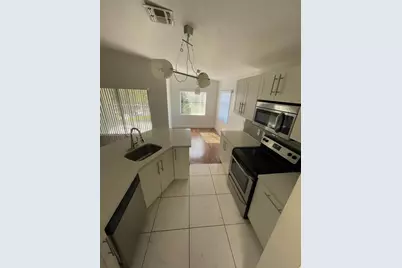 9999 Summerbreeze Dr #212, Sunrise, FL 33322 - Photo 4