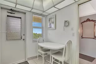 3091 N Course Dr, Pompano Beach, FL 33069 - Photo 6