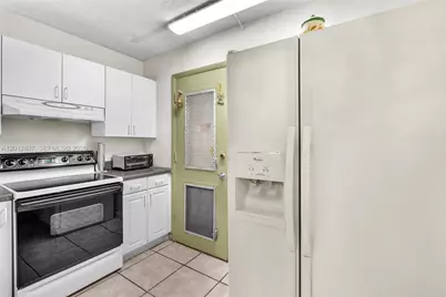 16901 NE 13th Ave #303, Miami, FL 33162 - Photo 8
