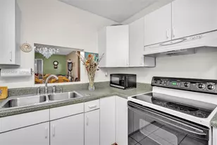 16901 NE 13th Ave, Miami, FL 33162 - Photo 10