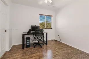 8931 SW 18th St, Miramar, FL 33025 - Photo 12