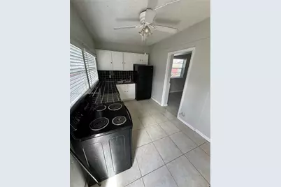 2443 Cleveland St #2, Hollywood, FL 33020 - Photo 2
