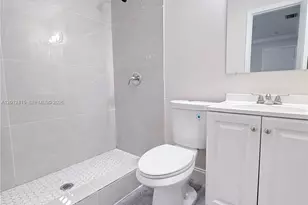 400 SW 14th St, Deerfield Beach, FL 33441 - Photo 14