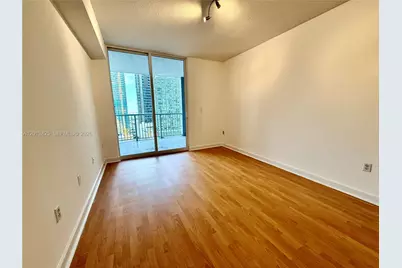 170 SE 14th St #2906, Miami, FL 33131 - Photo 18